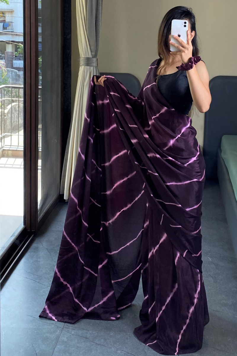 1-Min Ready to Wear Leriya Print Saree
