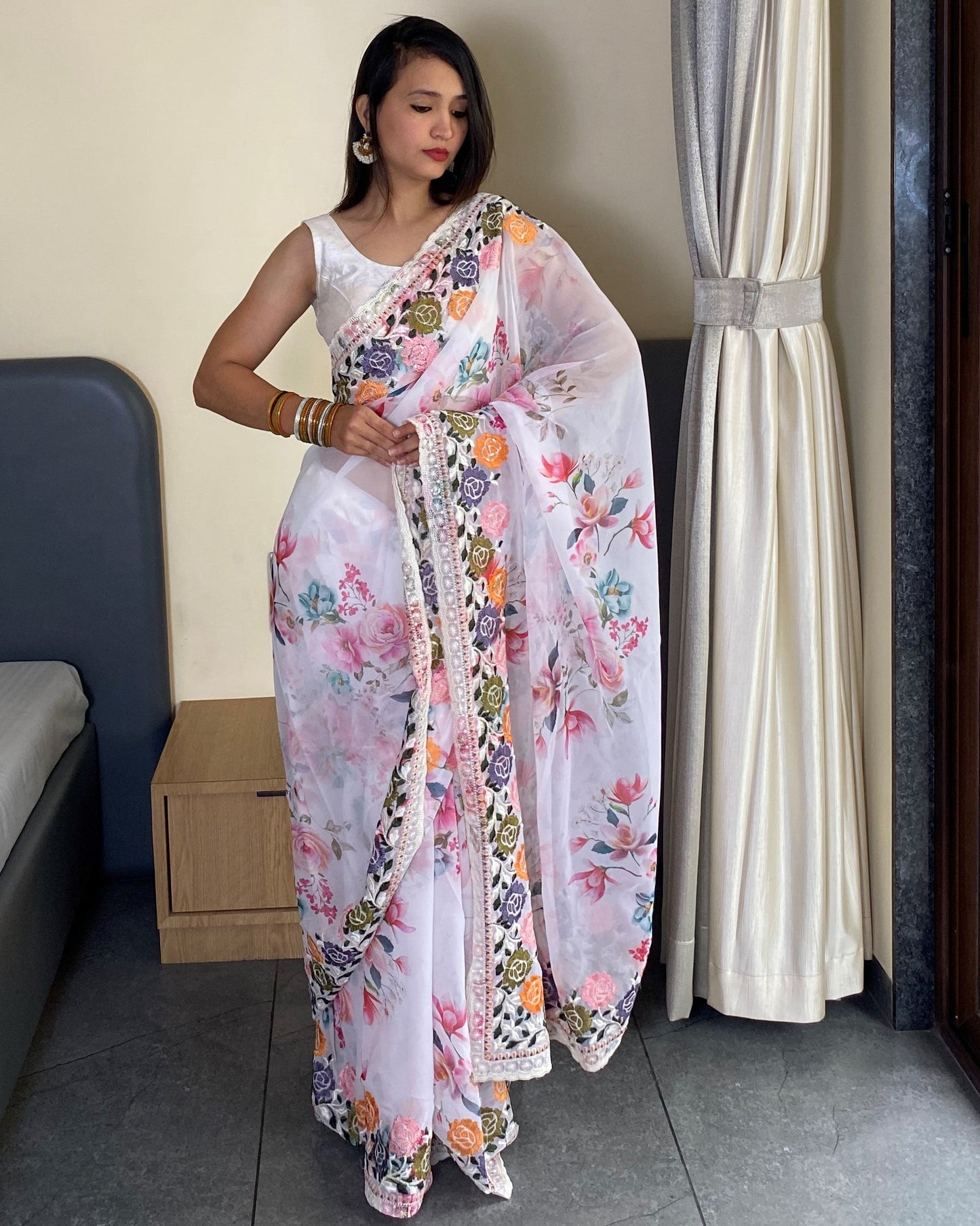 Traditional Bollywood Wear White Georgette Saree