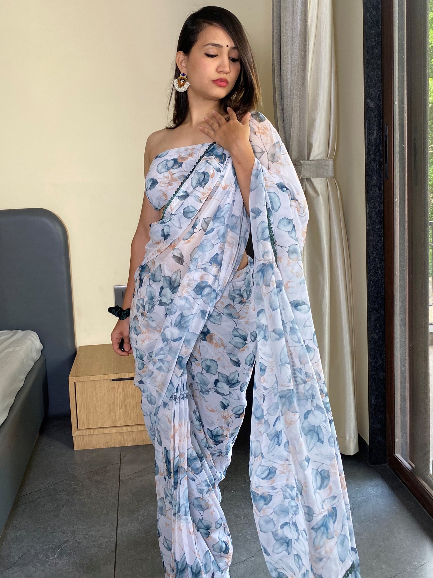 1-Min Ready to Wear Trending Saree