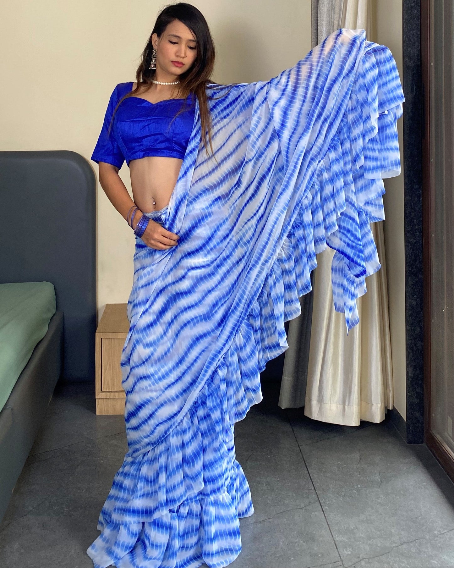 1 Minutes Ready to Wear Flared Drape Saree