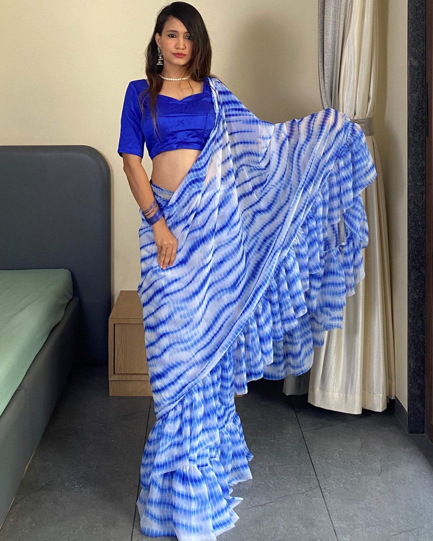 1 Minutes Ready to Wear Flared Drape Saree