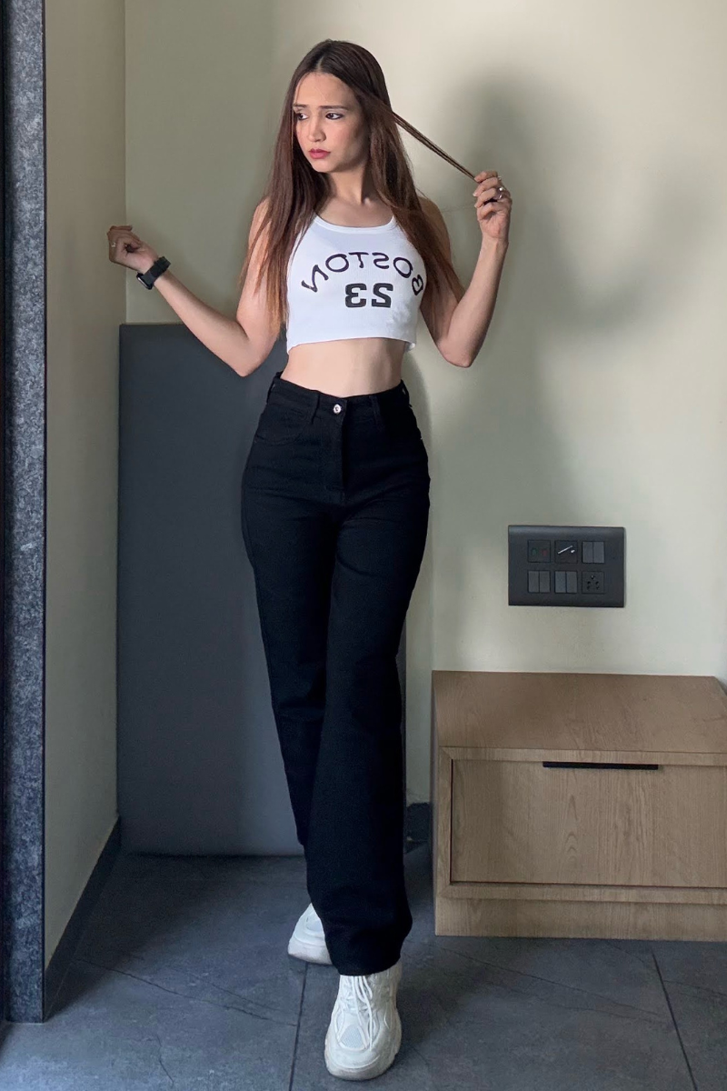 Women High-Rise Ribcage Straight Jeans