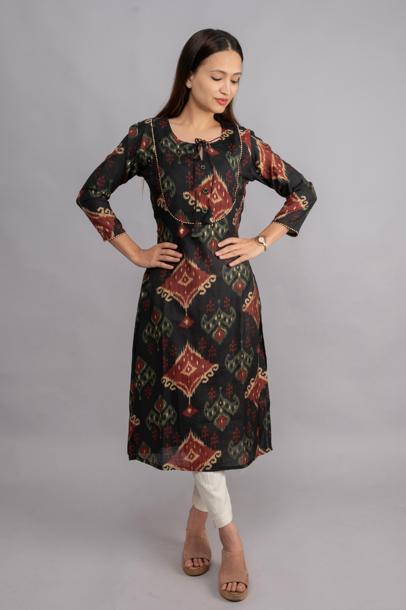 VERTICAN BLACK & MARUN PRINT WITH FOIL