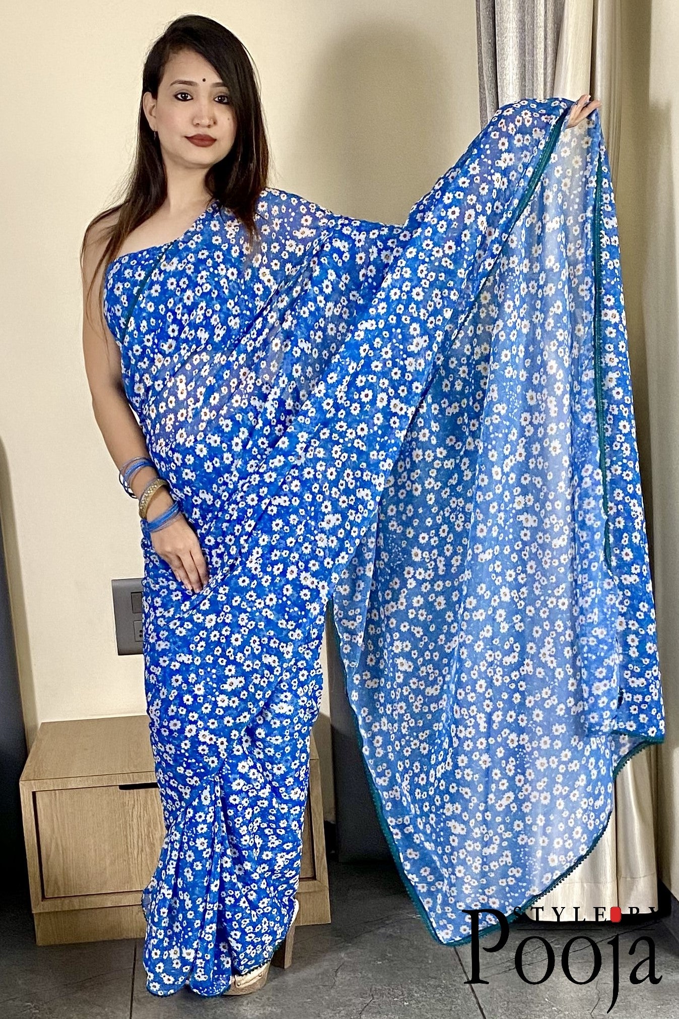 1 Min Ready to Wear Flower Print Saree