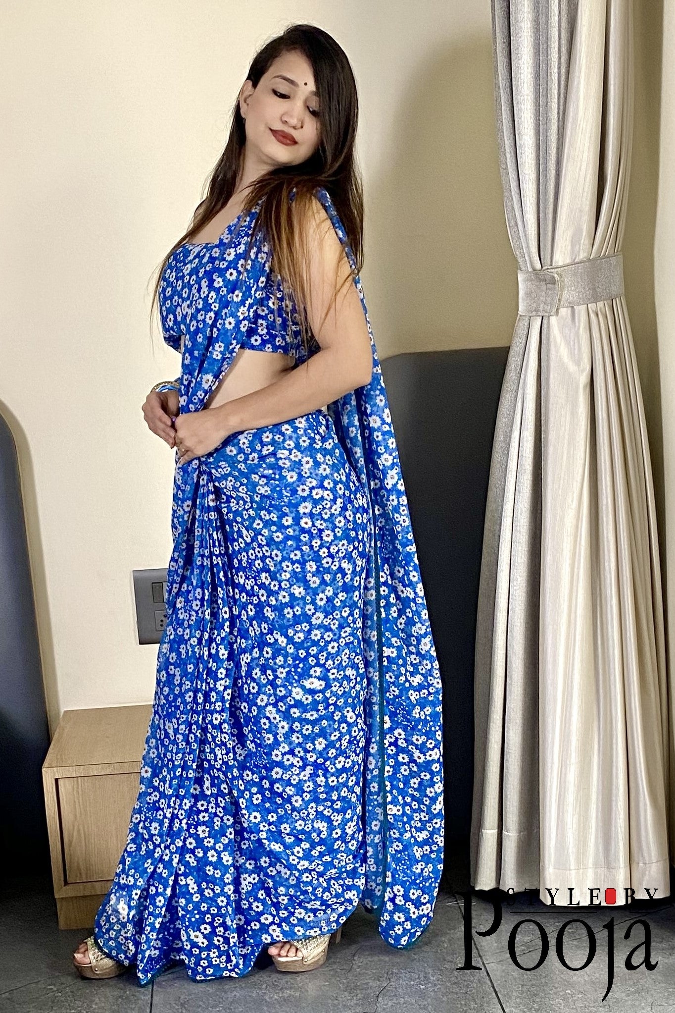 1 Min Ready to Wear Flower Print Saree