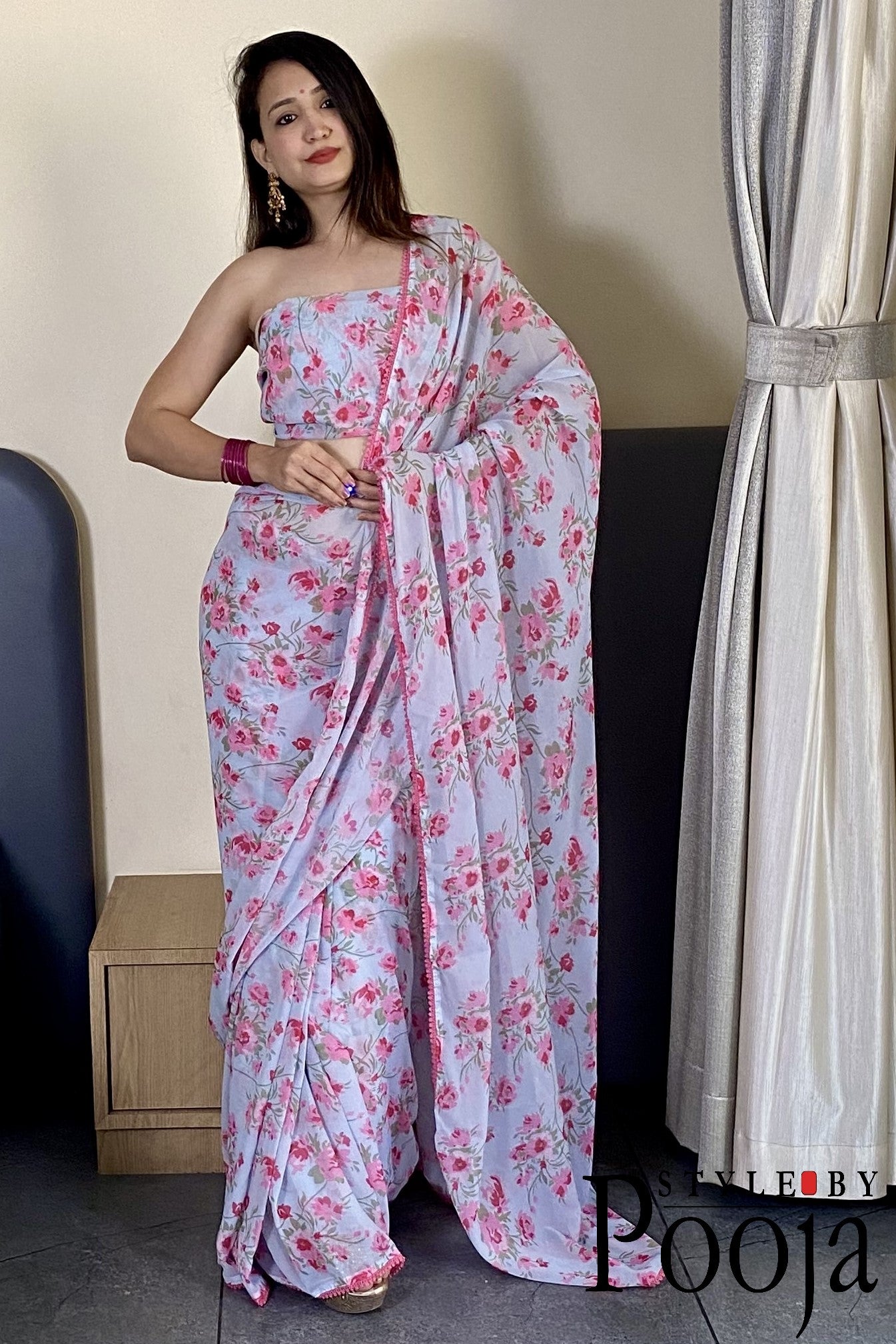 1 Min Ready to Wear White & Pink Printed Saree