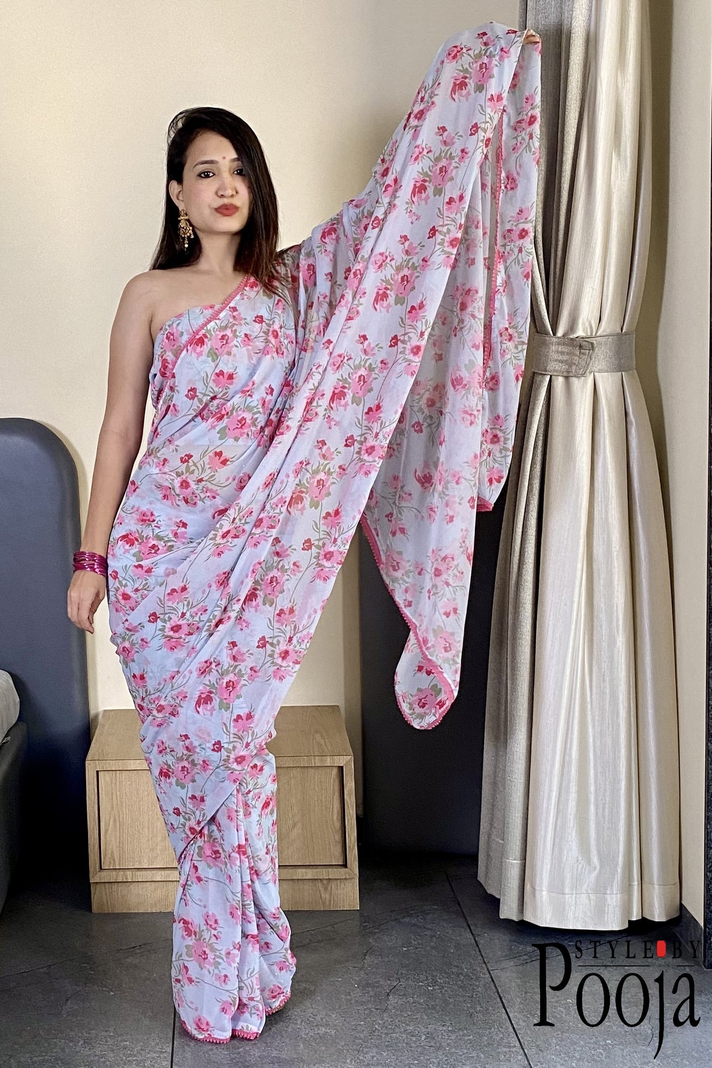 1 Min Ready to Wear White & Pink Printed Saree