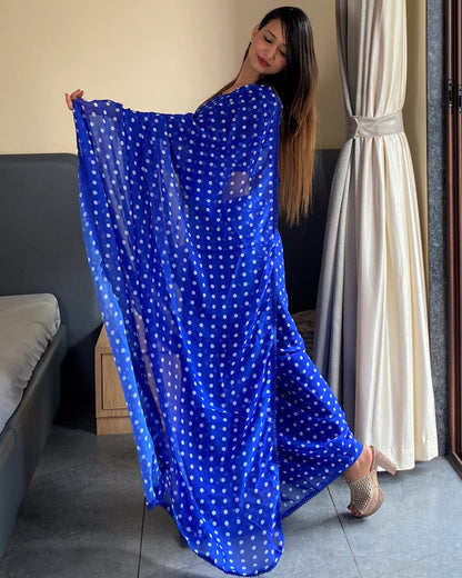 White Dot 1 Minute Ready to Wear Saree