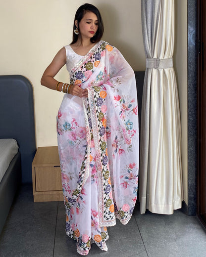 Traditional Bollywood Wear White Georgette Saree