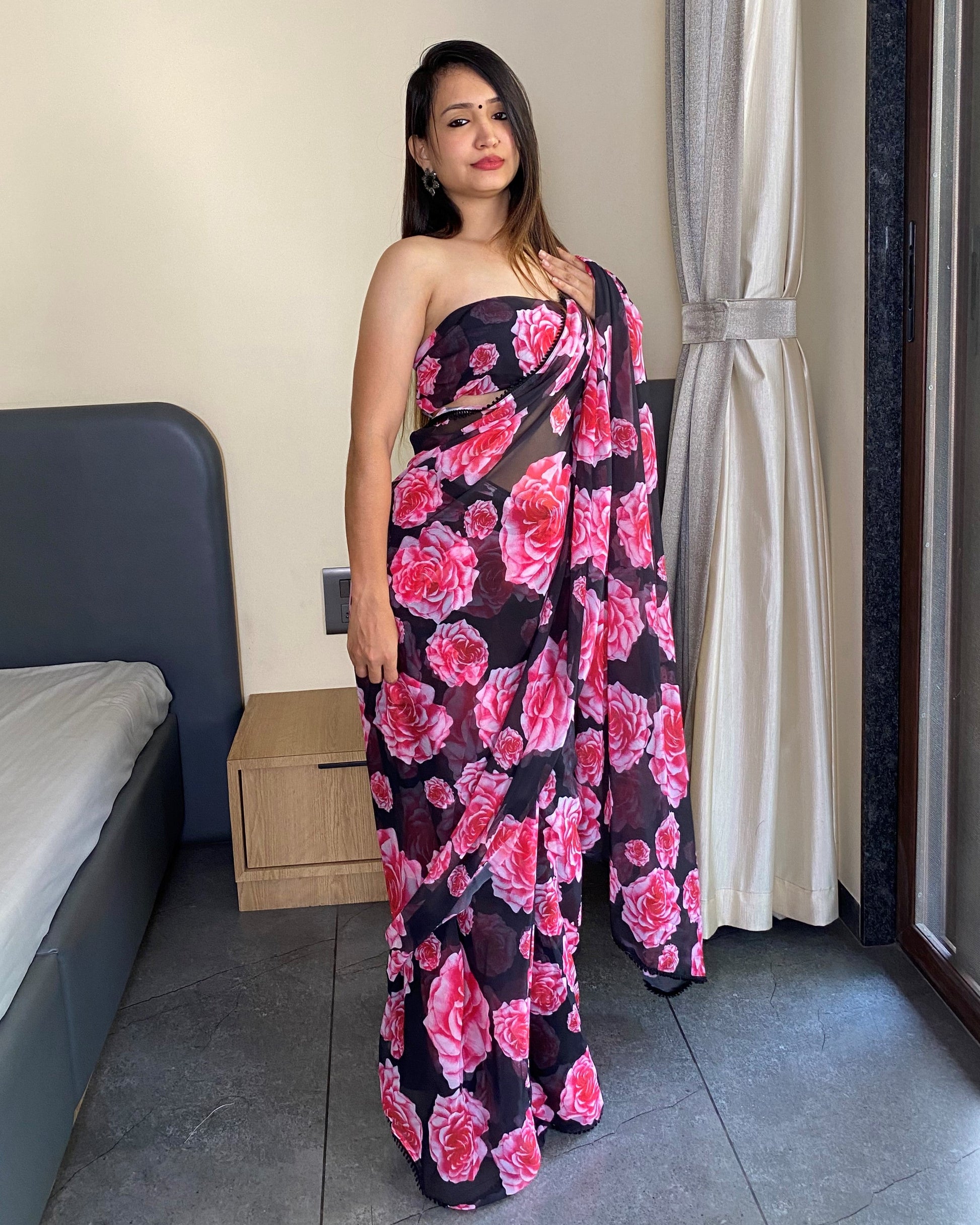 1 Min Ready to Wear Premium Floral Printed Saree