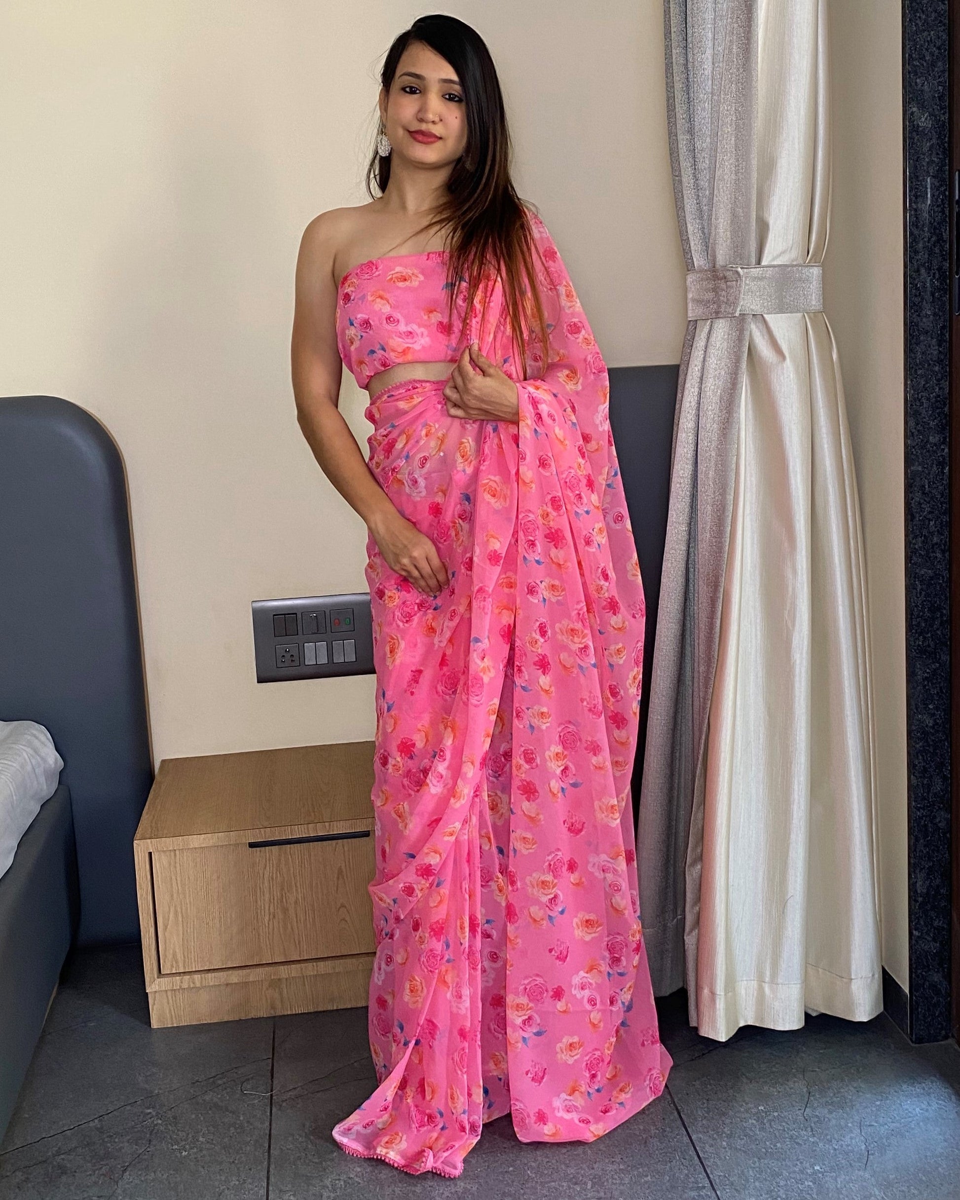 1 Min Ready to Wear Rose Printed Saree