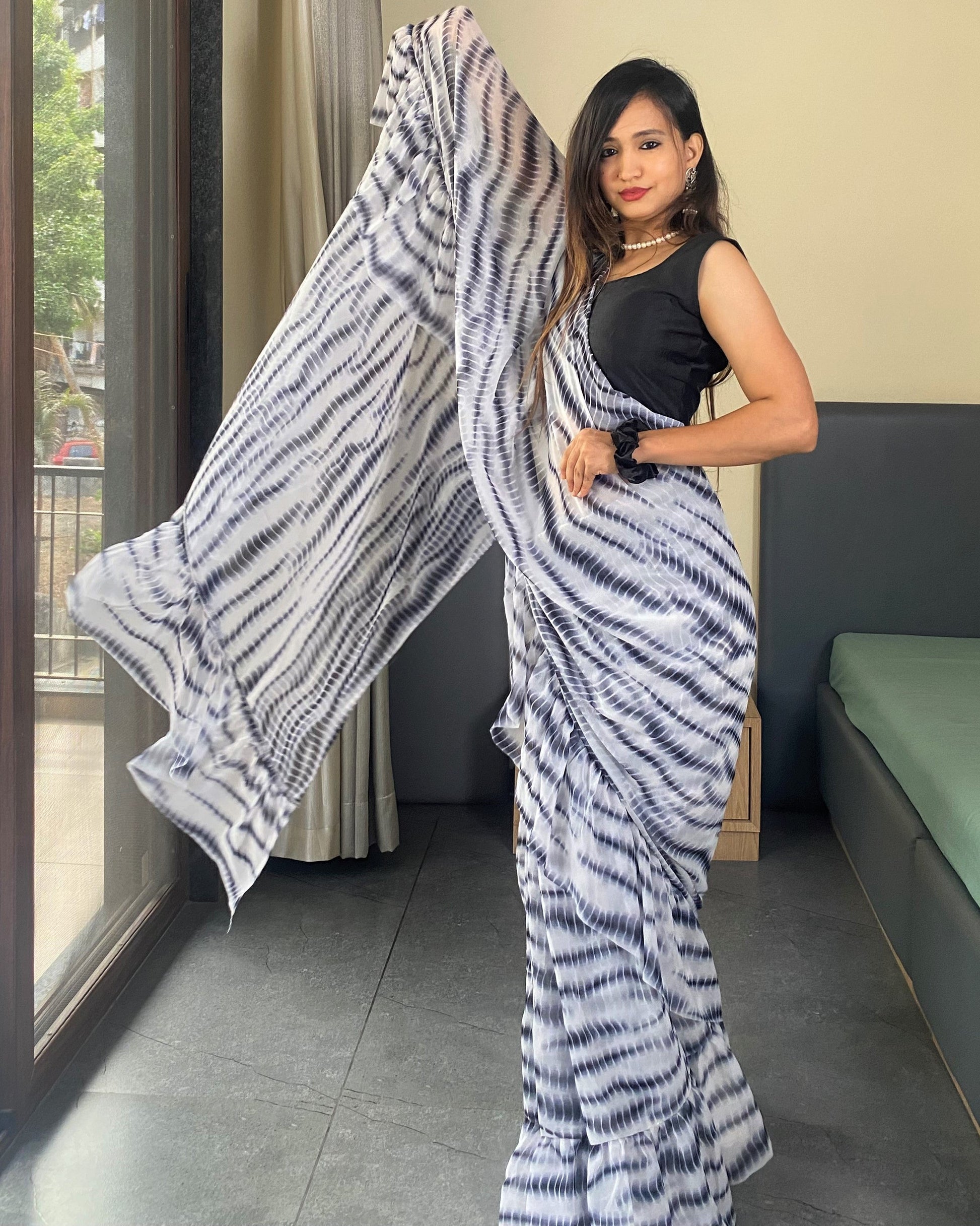 1 Minutes Ready to Wear Flared Drape Saree