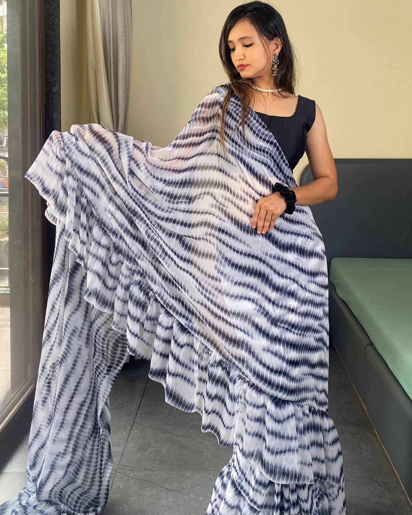 1 Minutes Ready to Wear Flared Drape Saree
